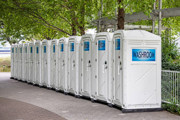 Affordable portable toilet rental in Greencastle, IN